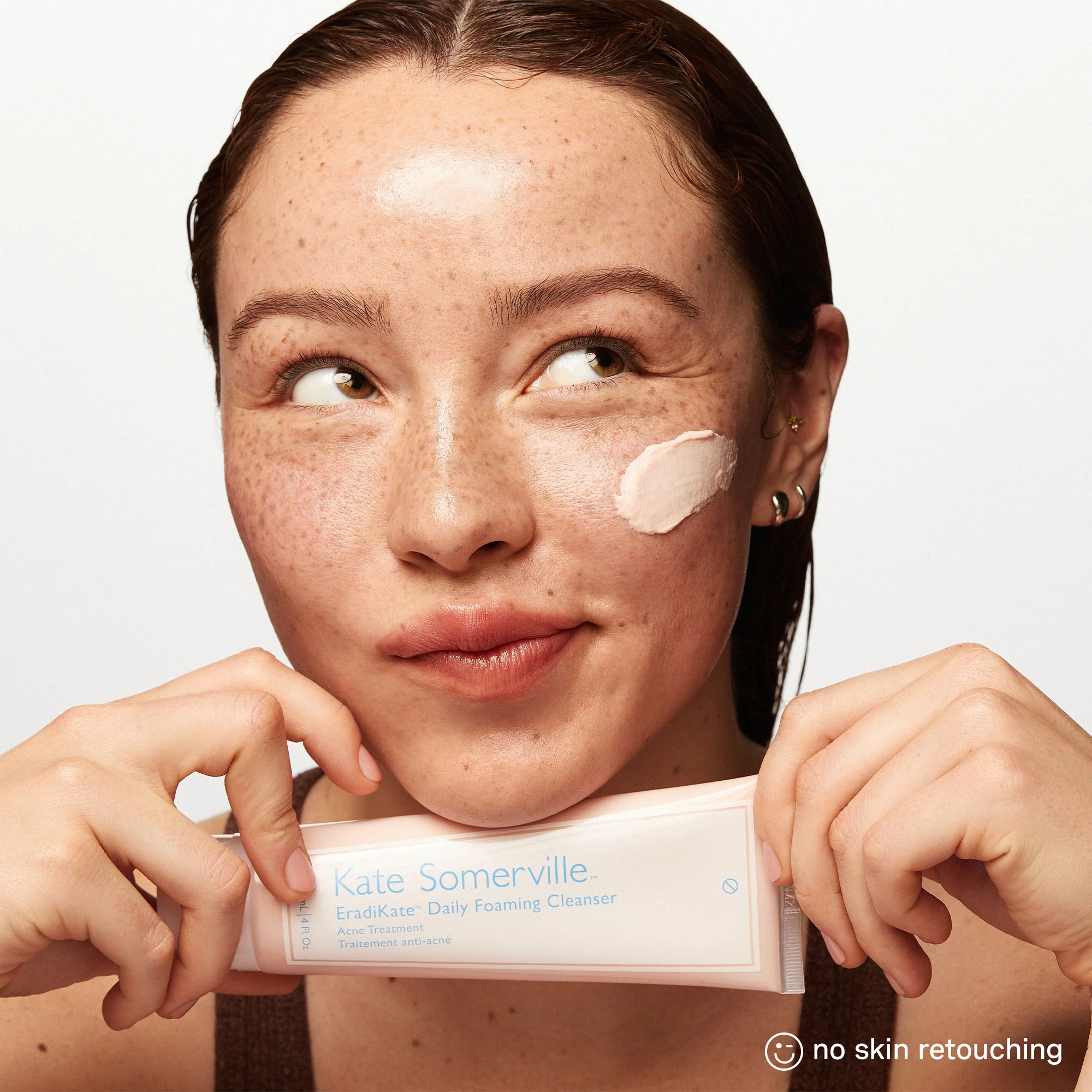 EradiKate™ Daily Foaming Cleanser - Image 6